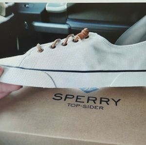Women's Sperry Shoes